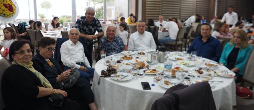  Salihli Eğitim Kültür ve Dayanışma Derneği -İzmir